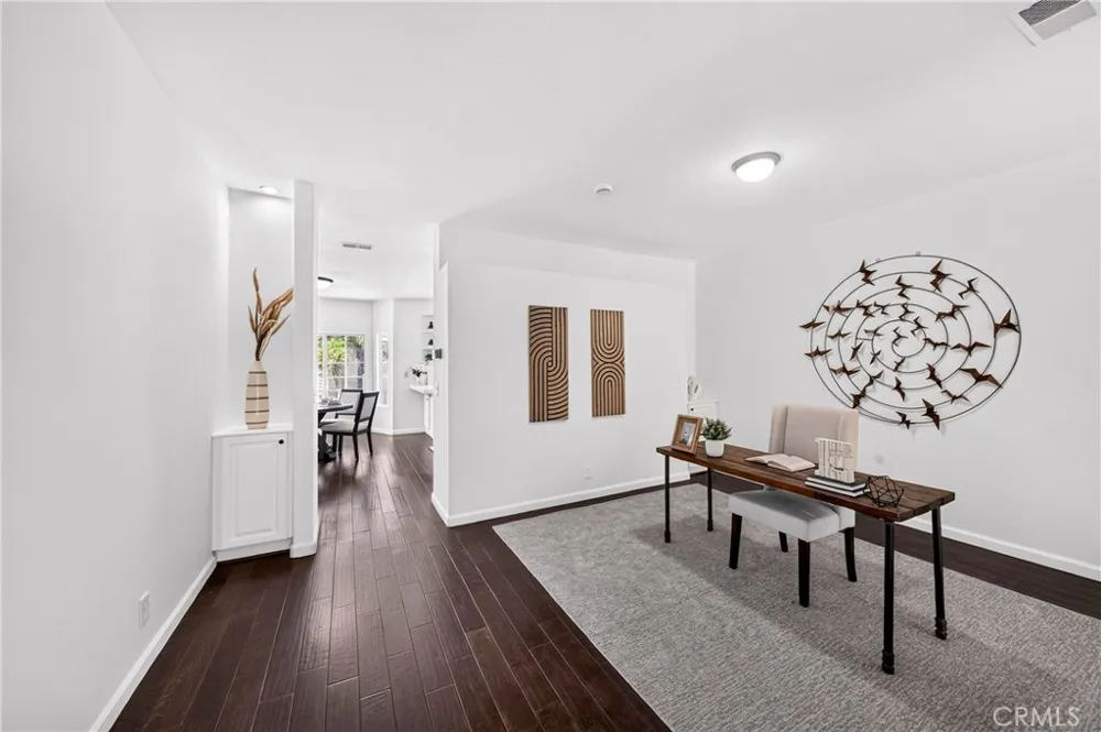 2825 Plaza Del Amo #102 Torrance, CA 90503