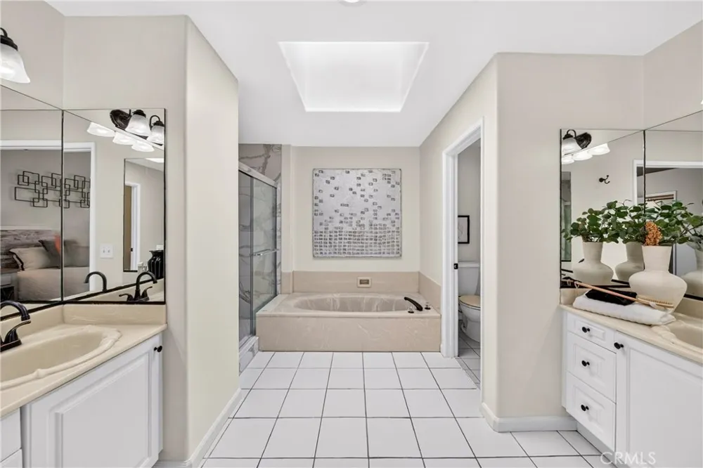 2825 Plaza Del Amo #102 Torrance, CA 90503