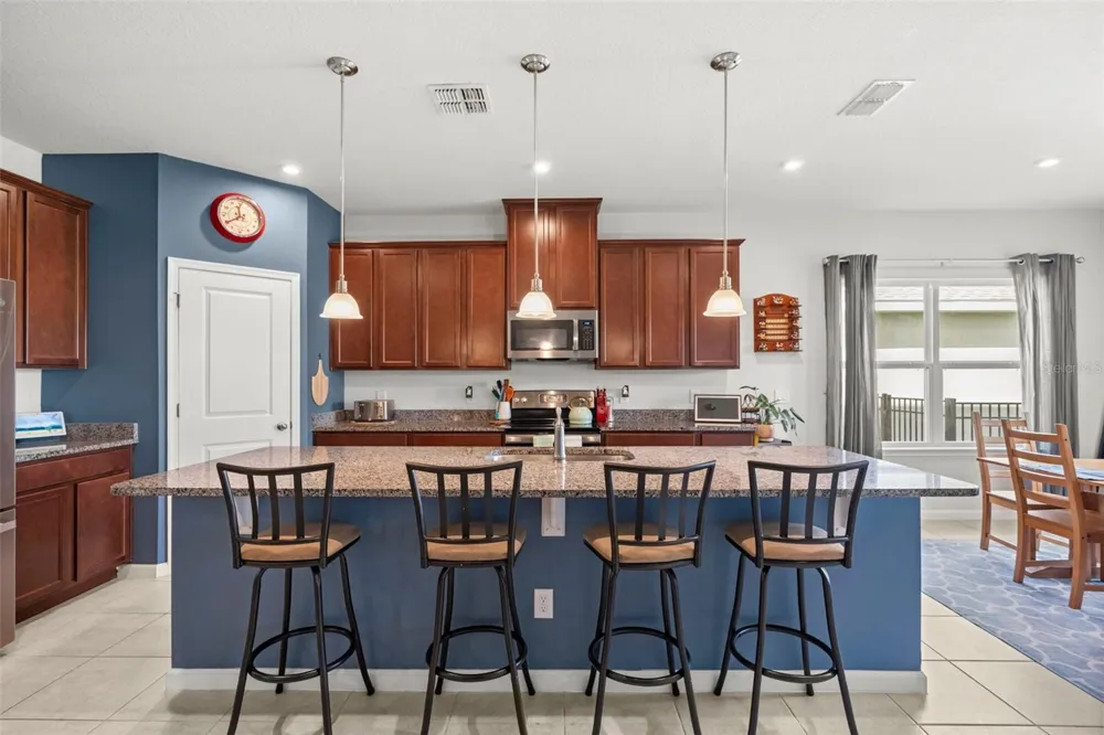 3053 HILL POINT STREET Minneola, FL 34715