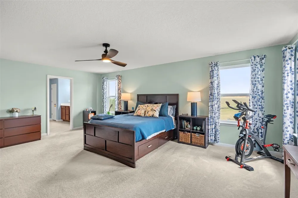 3053 HILL POINT STREET Minneola, FL 34715