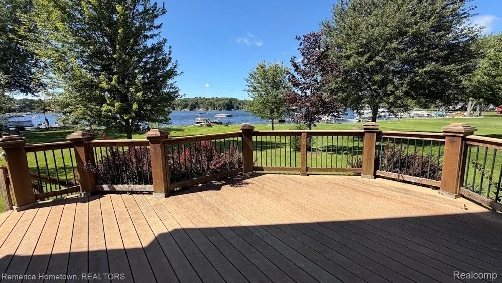 5737 Mabley Hill Road Hartland Township, MI 48430