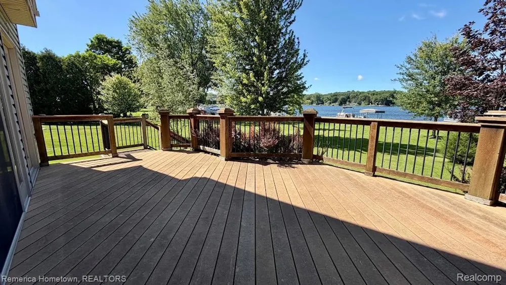 5737 Mabley Hill Road Hartland Township, MI 48430