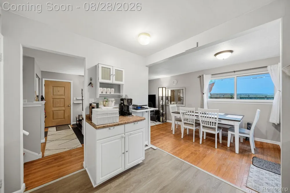 20410 Dubois Street Clinton Charter Township, MI 48035