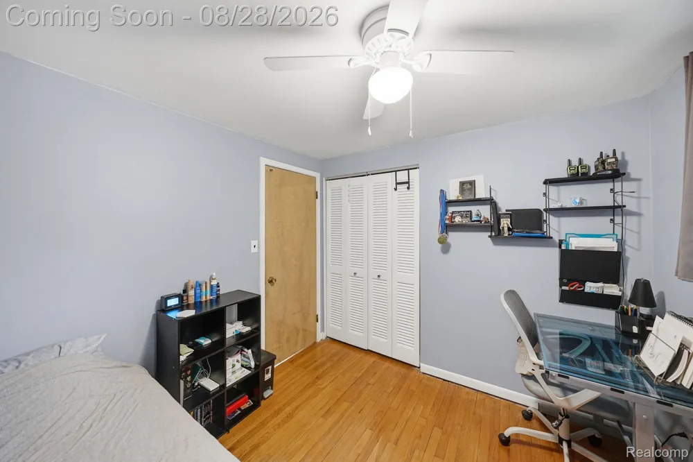 20410 Dubois Street Clinton Charter Township, MI 48035