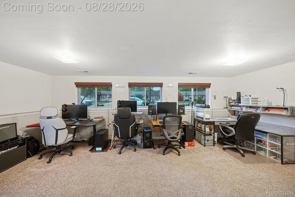 20410 Dubois Street Clinton Charter Township, MI 48035