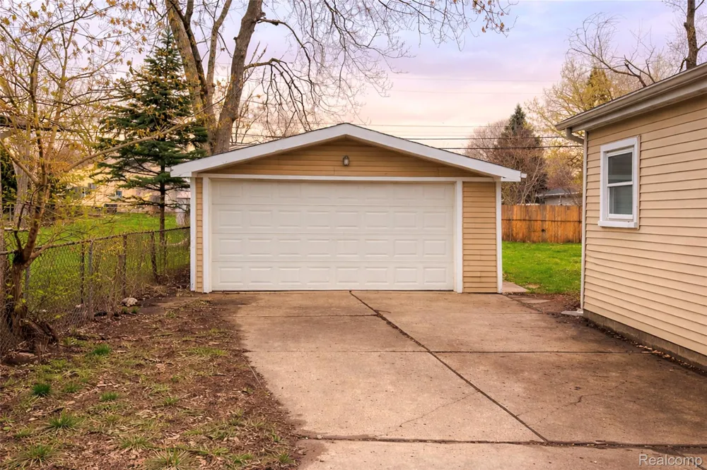 5961 Marvin Street Taylor City, MI 48180