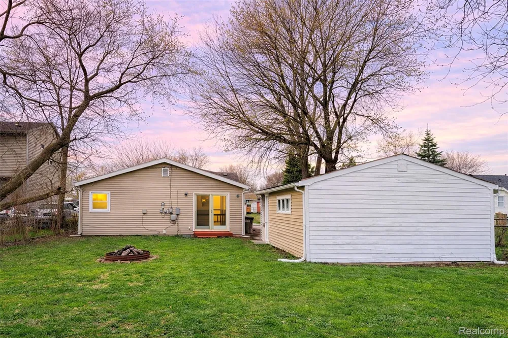 5961 Marvin Street Taylor City, MI 48180