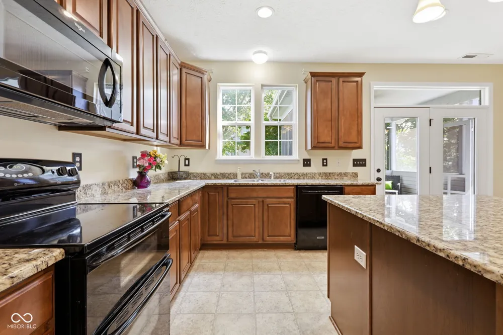 5485 Jutland Plainfield, IN 46168