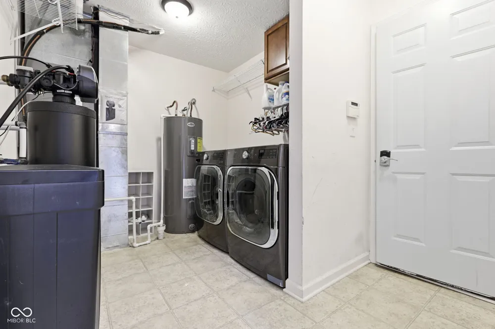 5485 Jutland Plainfield, IN 46168