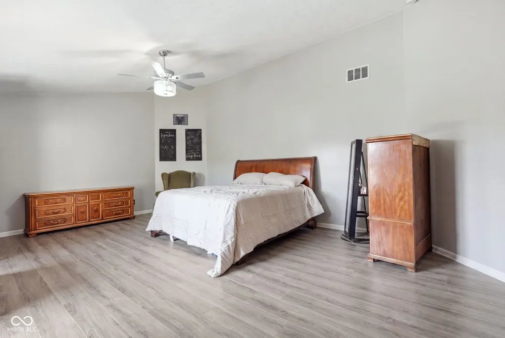 5485 Jutland Plainfield, IN 46168
