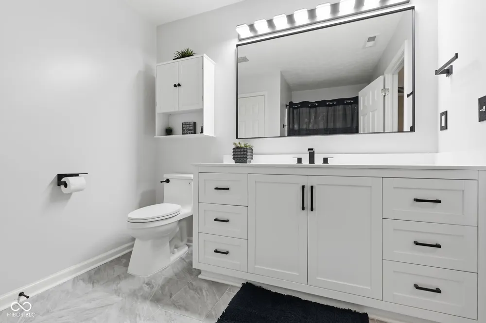 5485 Jutland Plainfield, IN 46168