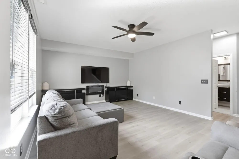 5485 Jutland Plainfield, IN 46168