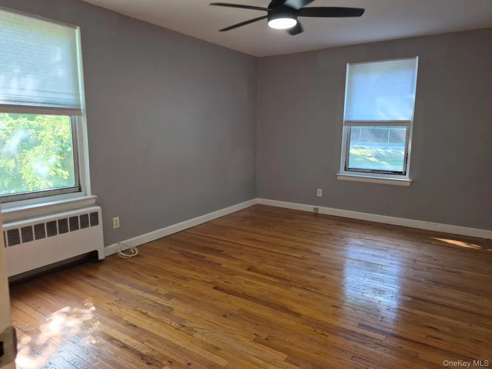 90 Spruce Street #2B Yonkers, NY 10701