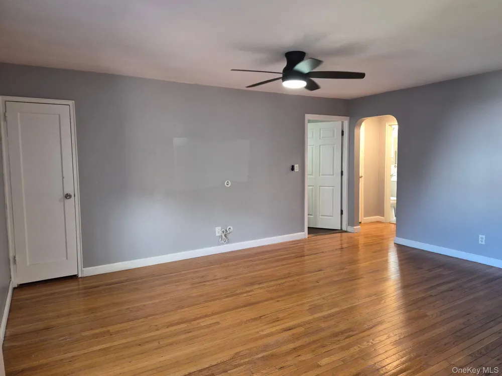 90 Spruce Street #2B Yonkers, NY 10701
