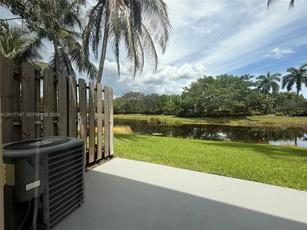 2434 Cordoba Bnd #2434 Weston, FL 33327