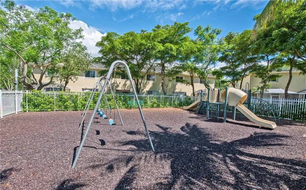 2434 Cordoba Bnd #2434 Weston, FL 33327