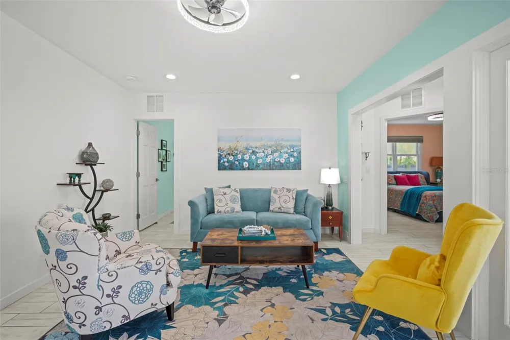 1841 LAUREL STREET Sarasota, FL 34236