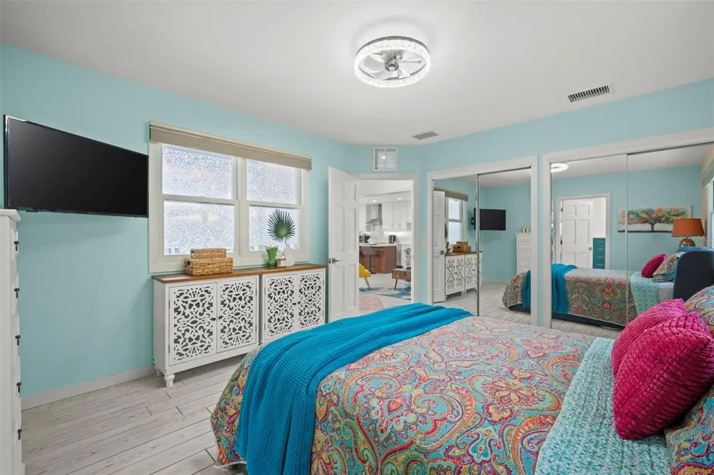 1841 LAUREL STREET Sarasota, FL 34236