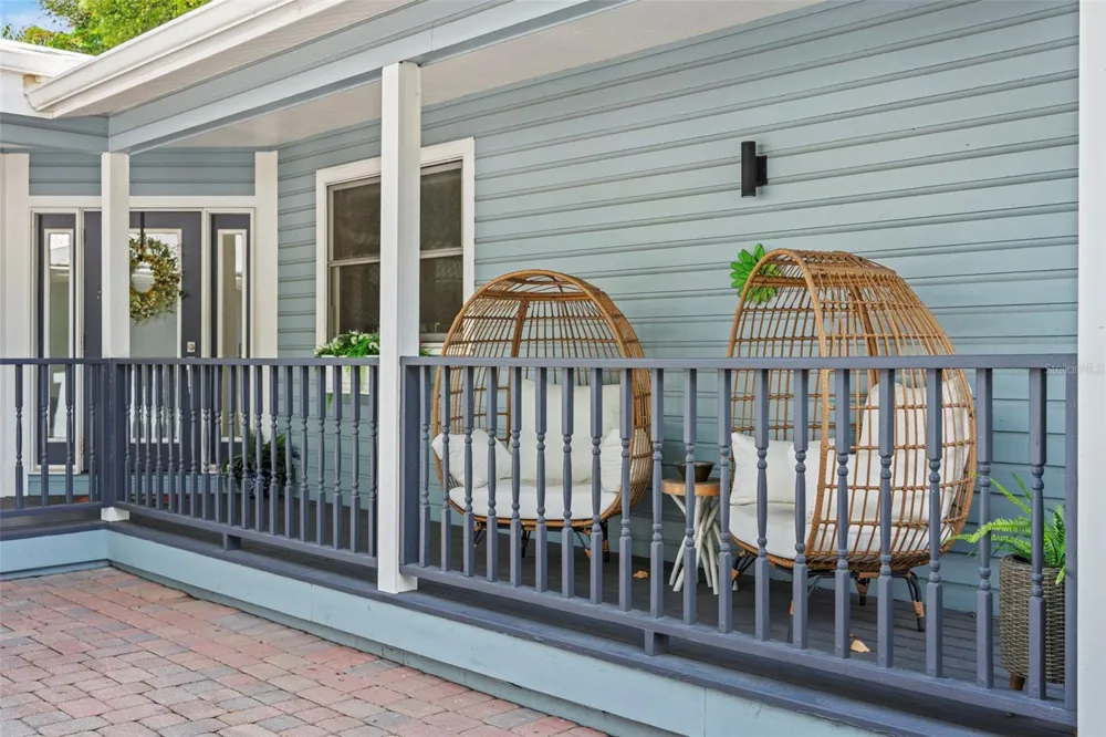 1841 LAUREL STREET Sarasota, FL 34236