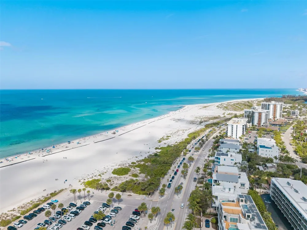 1841 LAUREL STREET Sarasota, FL 34236