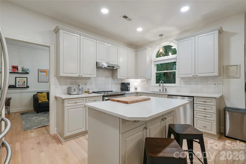 16002 Prestwoods Lane Huntersville, NC 28078