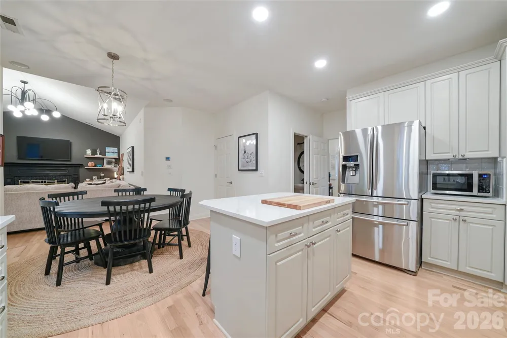 16002 Prestwoods Lane Huntersville, NC 28078