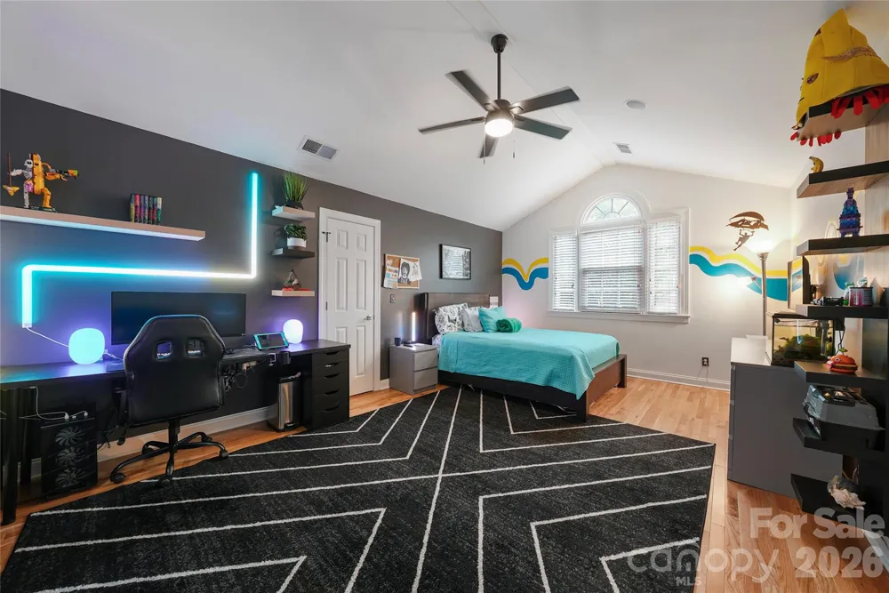 16002 Prestwoods Lane Huntersville, NC 28078