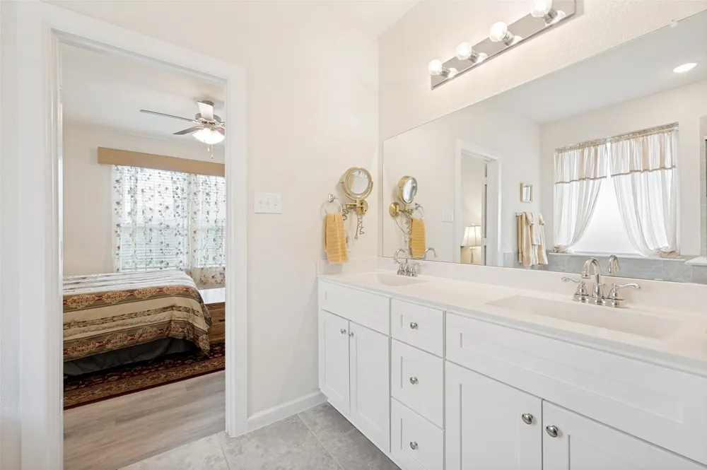 413 Wiggins Way Van Alstyne, TX 75495