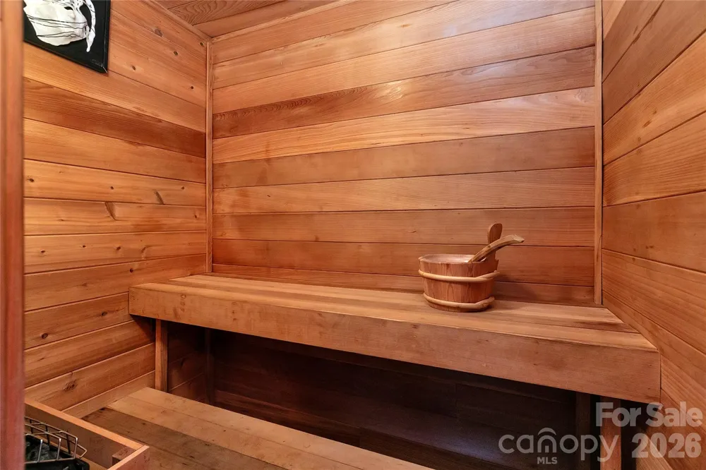 87 Old Chimney Lane Cedar Mountain, NC 28718