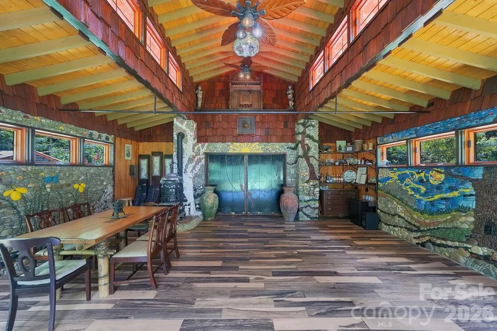 87 Old Chimney Lane Cedar Mountain, NC 28718