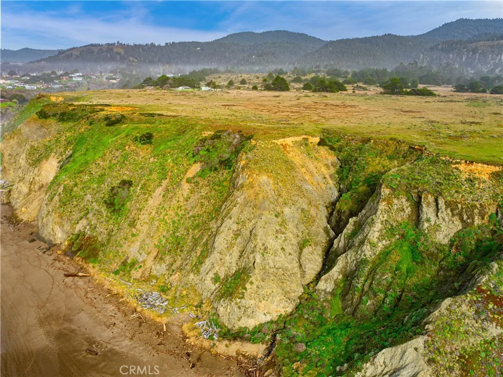 15800 S Highway 1 Manchester, CA 95459