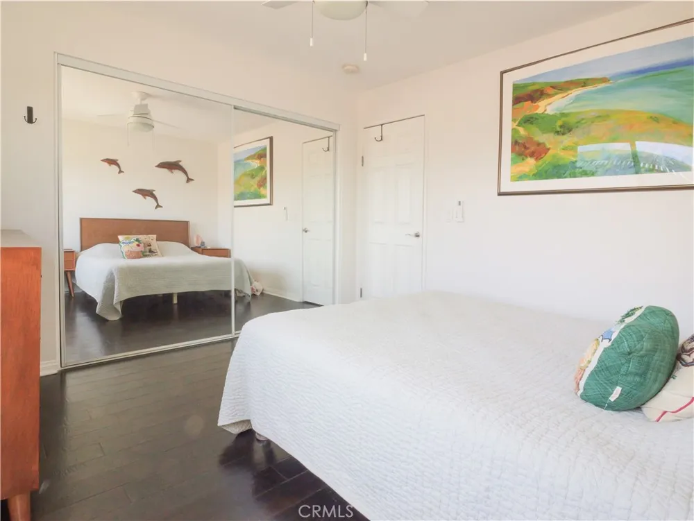 453 Almond Avenue #6 Long Beach, CA 90802