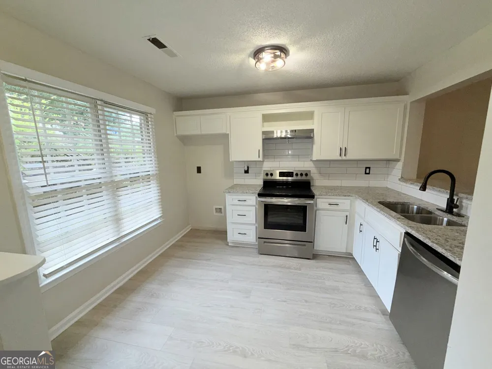 1665 Winchester WAY SE Conyers, GA 30013