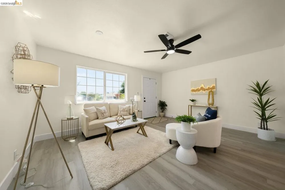 1361 Longshore CT Sacramento, CA 95838