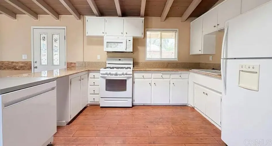 1145 Rivera Dr, #1 Wrightwood, CA 92397