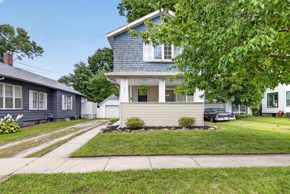 33 E 2nd Street Milan, MI 48160