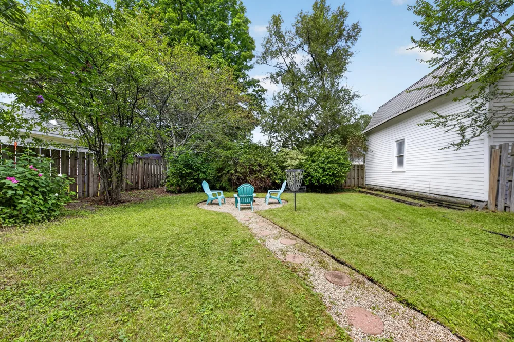 33 E 2nd Street Milan, MI 48160