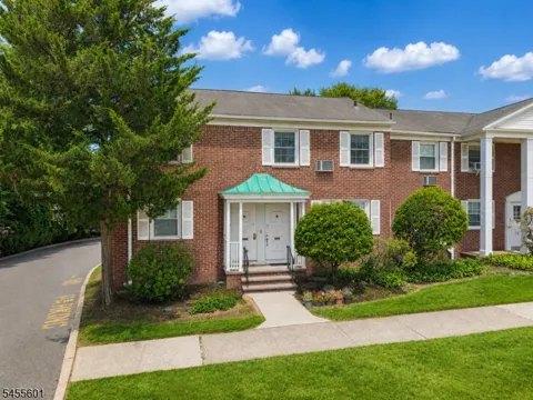 445 Morris Ave #2A Unit 2A