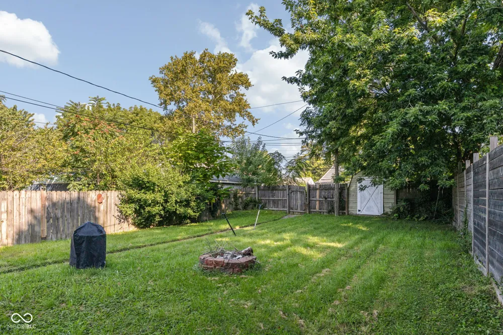 1212 E Bradbury Avenue Indianapolis, IN 46203