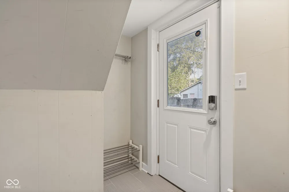 1212 E Bradbury Avenue Indianapolis, IN 46203