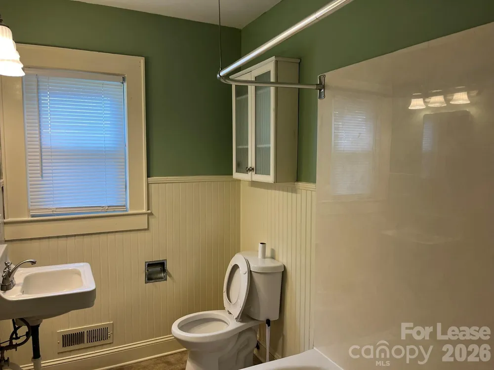 1049 E Main Street Albemarle, NC 28001