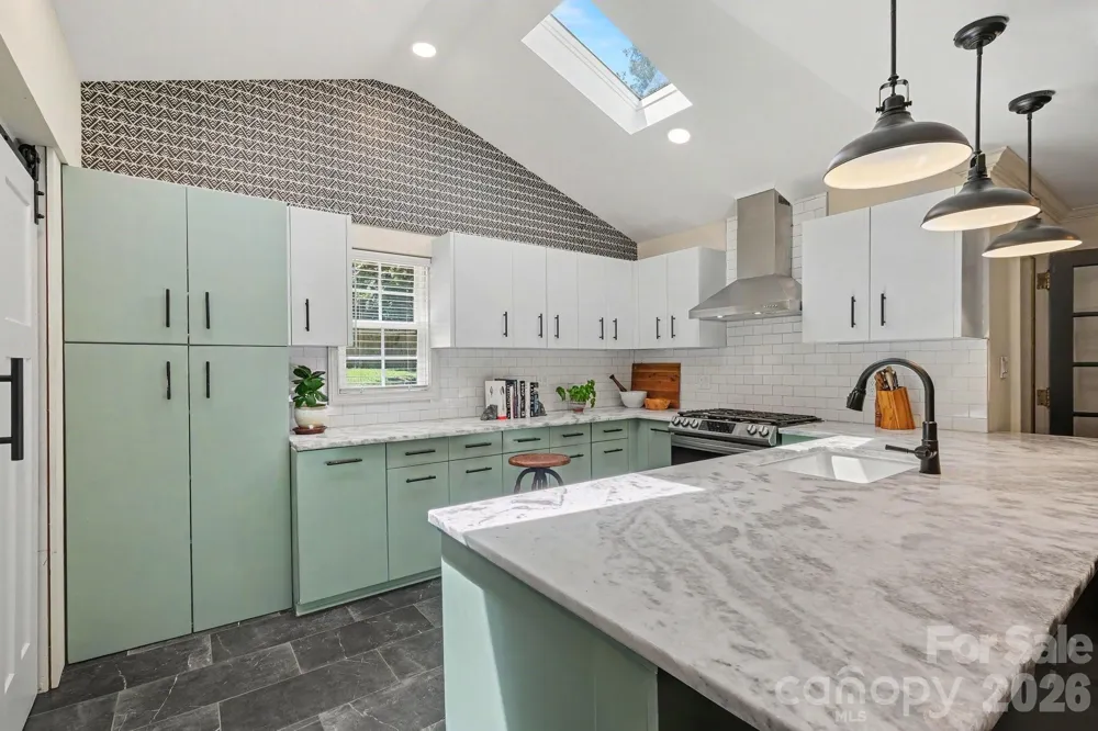 5332 Buena Vista Avenue Charlotte, NC 28205