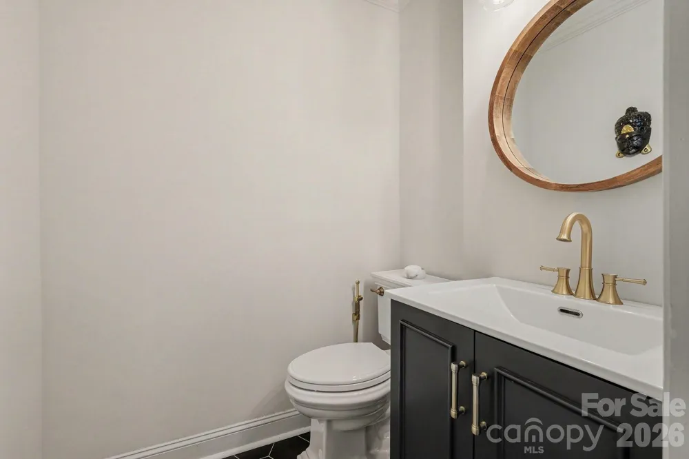 5332 Buena Vista Avenue Charlotte, NC 28205