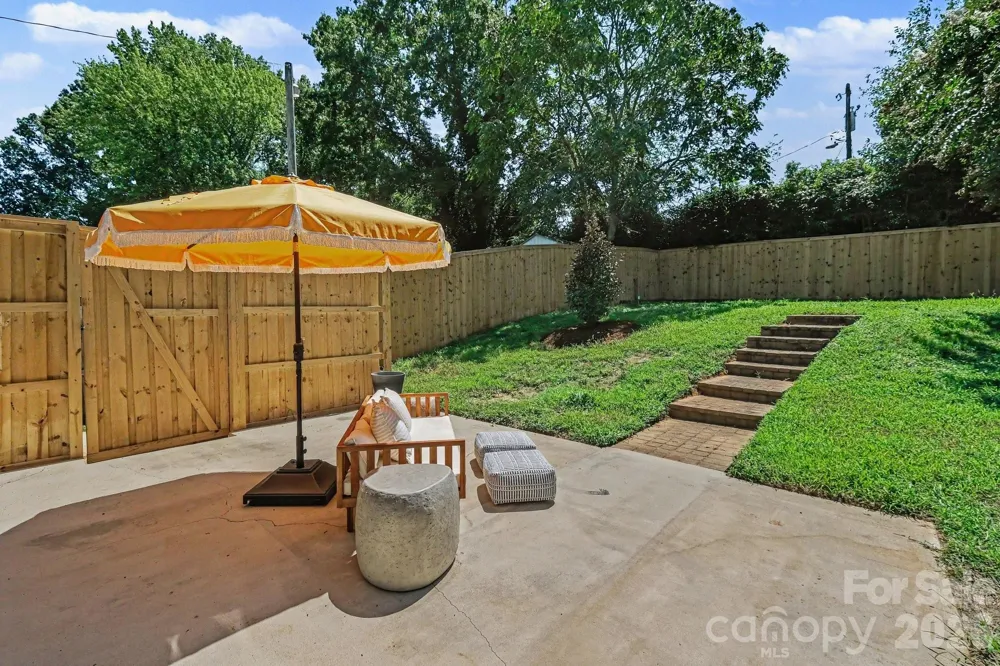 5332 Buena Vista Avenue Charlotte, NC 28205