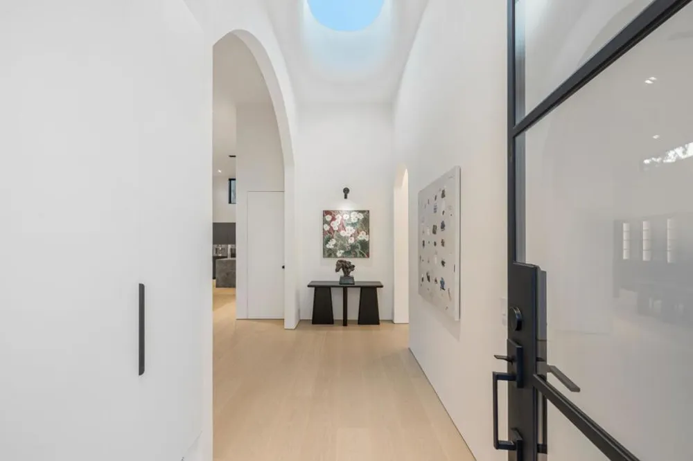 947 Colonial Lane Palo Alto, CA 94303