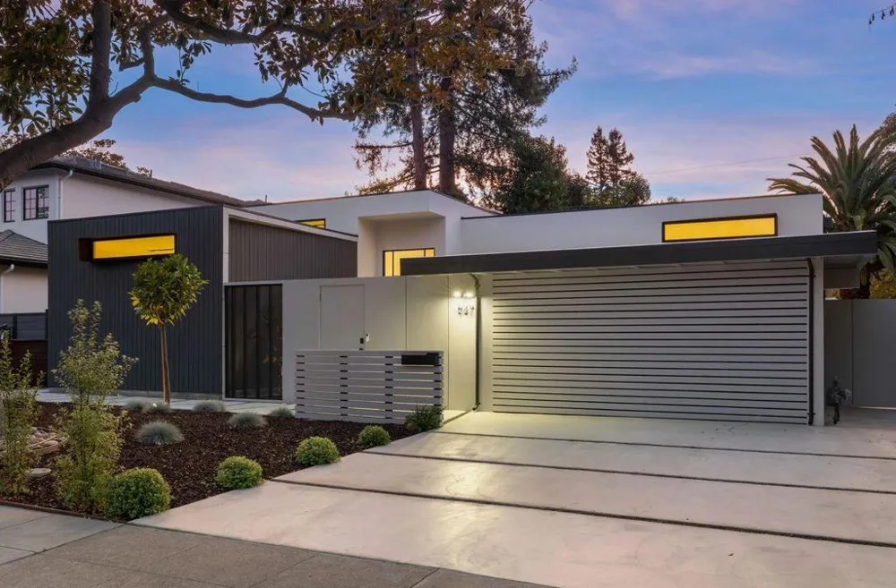 947 Colonial Lane Palo Alto, CA 94303