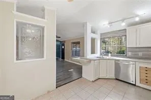 4273 CLARK CIR SE Acworth, GA 30102