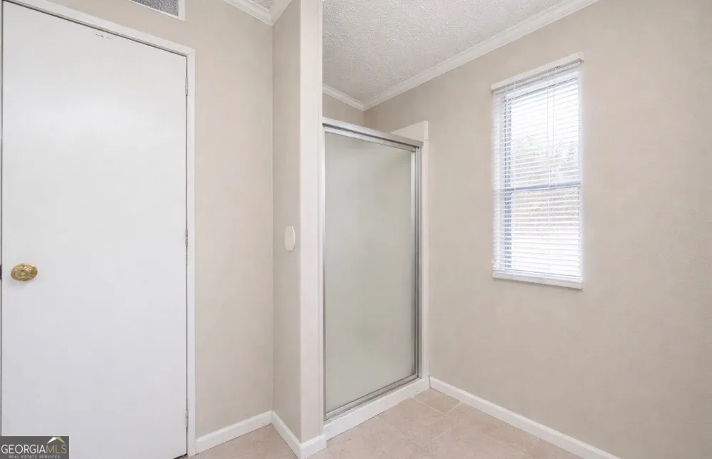 4273 CLARK CIR SE Acworth, GA 30102