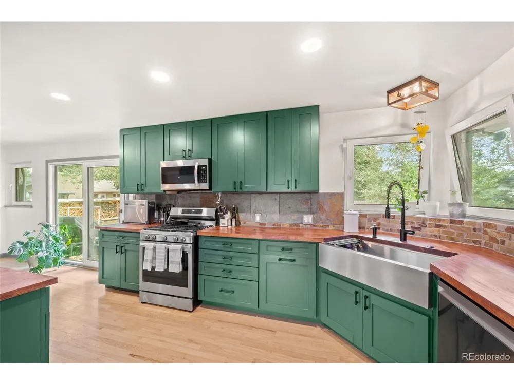 3560 Everett Street Wheat Ridge, CO 80033