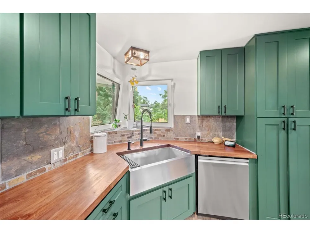 3560 Everett Street Wheat Ridge, CO 80033